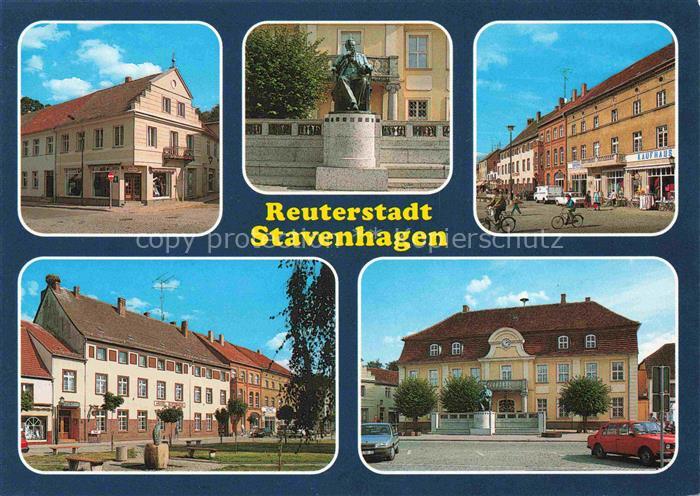Juergenstorf Stavenhagen Marktplatz Reuter-Denkmal Rathaus Fahrraeder Marktstras