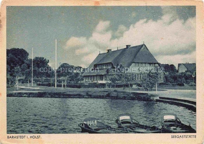 Barmstedt Seegaststaette See Ruderboote Reetdachhaus Baeume Wasser Gaststaette