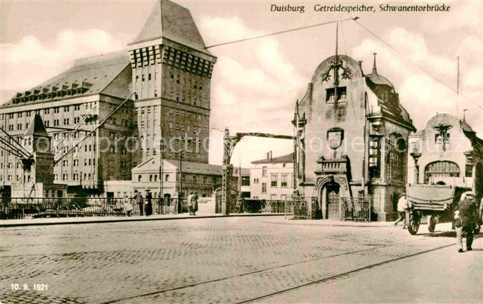 Duisburg Ruhr Getreidespeicher Schwanentorbruecke