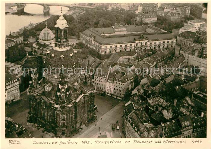DRESDEN Elbe Frauenkirche Neumarkt Albertinum