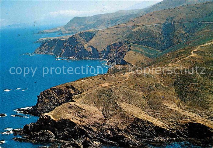 Canet-en-Roussillon Cote rocheuse ver Espagne