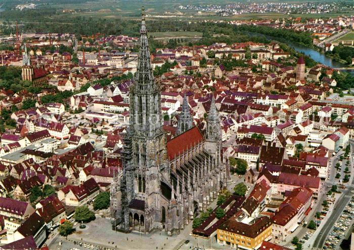 Ulm Donau Kirche Fliegeraufnahme