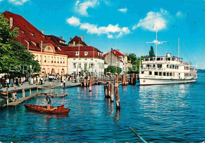 ueberlingen Bodensee Schiffanlegestelle mit Schiff Deutschland