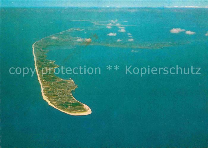 SYLT Insel Schleswig-Holstein Fliegeraufnahme von Sueden mit Insel Roem