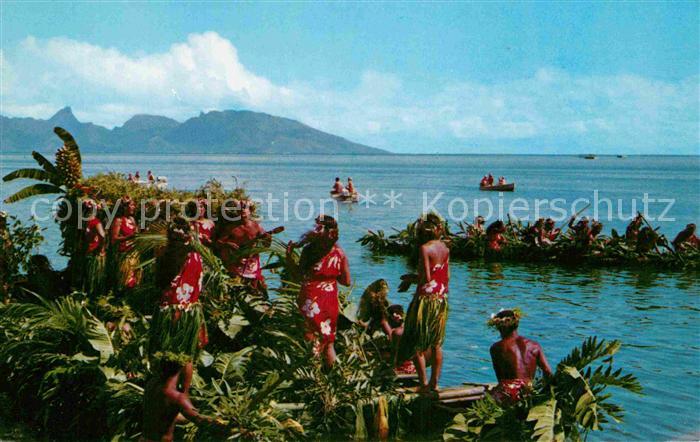 Boote Competition of decorated Pirogues