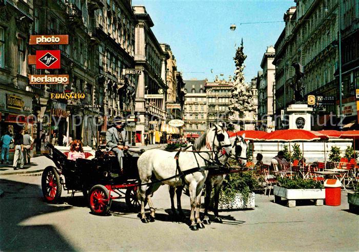 Pferdekutschen Fiaker Wien Fussgaengerzone Graben Pestsaeule