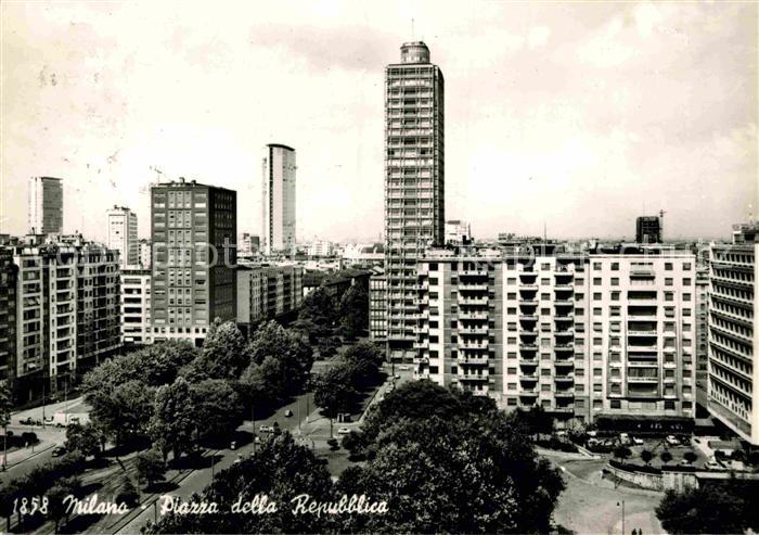 Milano Piazza della Repubblica