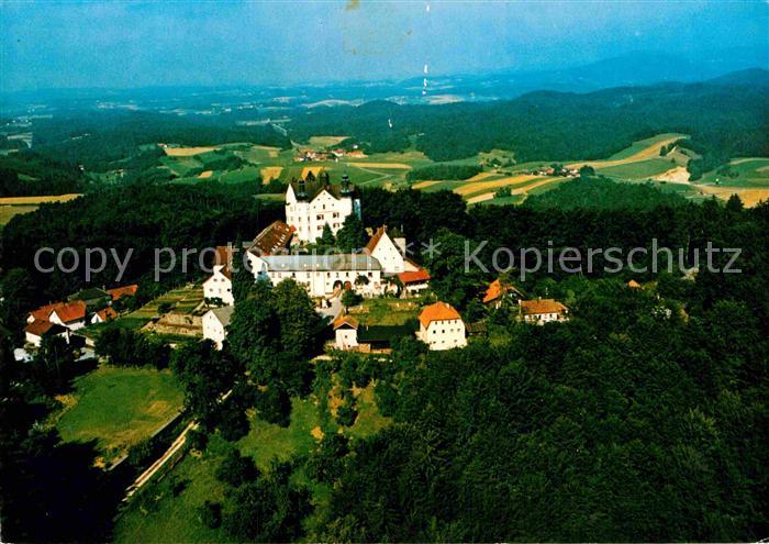 Tittling Fliegeraufnahme Pension Schloss Englburg