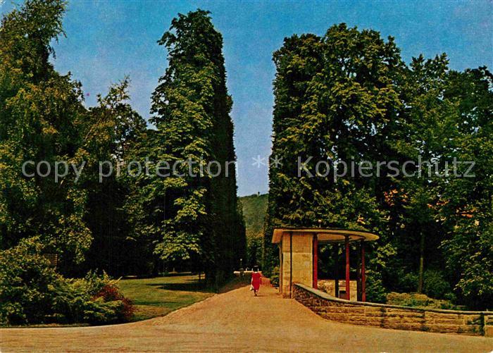 Bad Pyrmont Bombergallee mit Helenenquelle