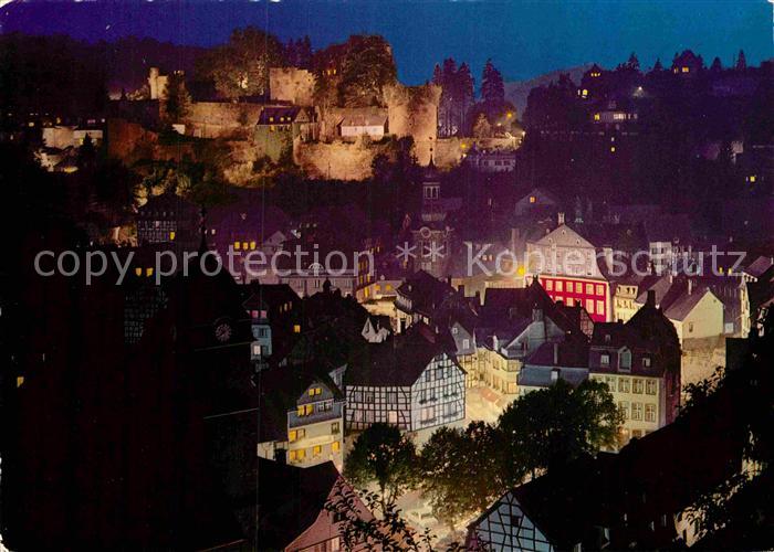 Monschau Montjoie NRW mit Burg bei Nacht