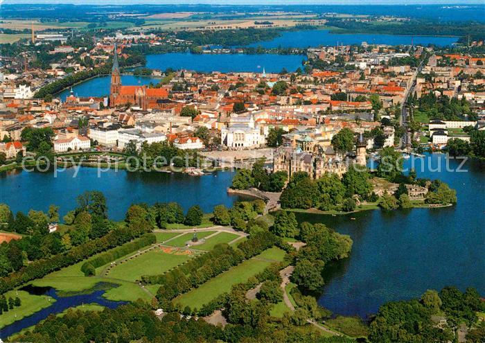 Schwerin Mecklenburg Fliegeraufnahme Schlosspark Kreuzkanal Altstadt