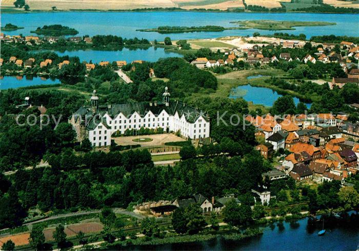 Ploen See Fliegeraufnahme Schloss