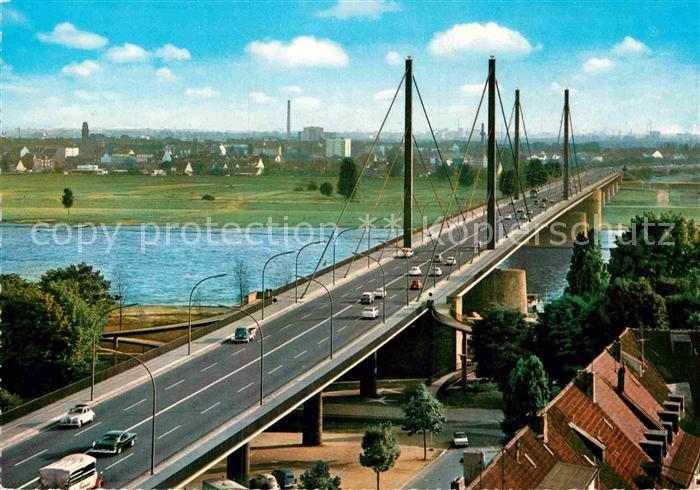 DuessELDORF  CITY Theodor Heuss Bruecke