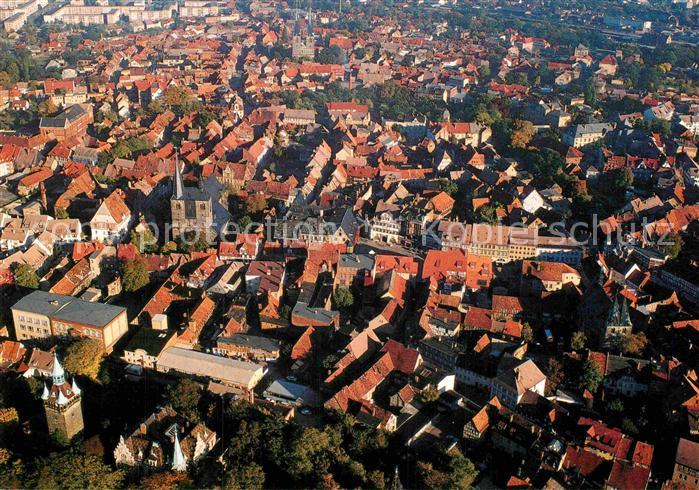 Quedlinburg Harz 1000jaehrige Fachwerkstadt Fliegeraufnahme