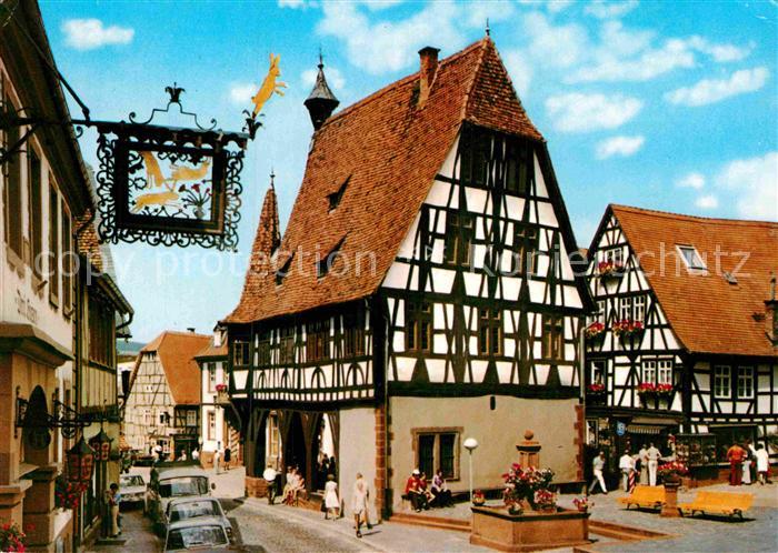 Michelstadt Rathaus 15. Jhdt. Historisches Gebaeude Fachwerkhaus