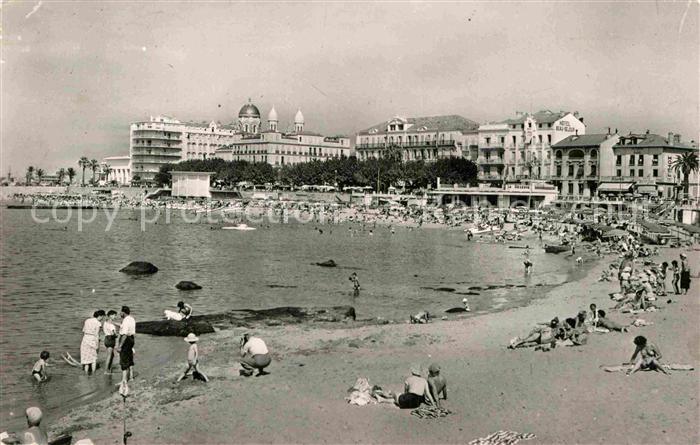 Saint-Raphael Var Vue generale de la plage