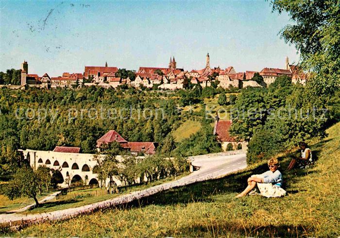 Rothenburg Tauber Blick auf Stadt und Doppelbruecke