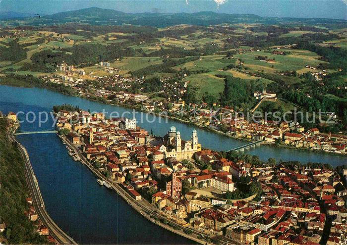 PAssAU Bayern Fliegeraufnahme Zusammenfluss von Donau Inn Ilz
