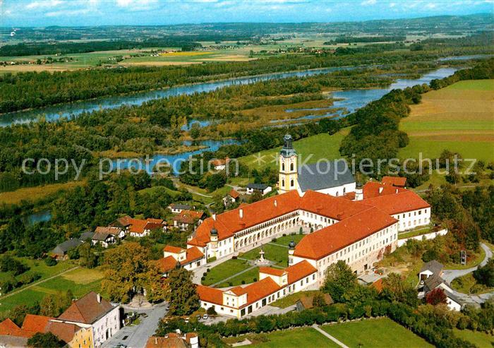 Reichersberg Inn Fliegeraufnahme Augustiner Chorherrenstift