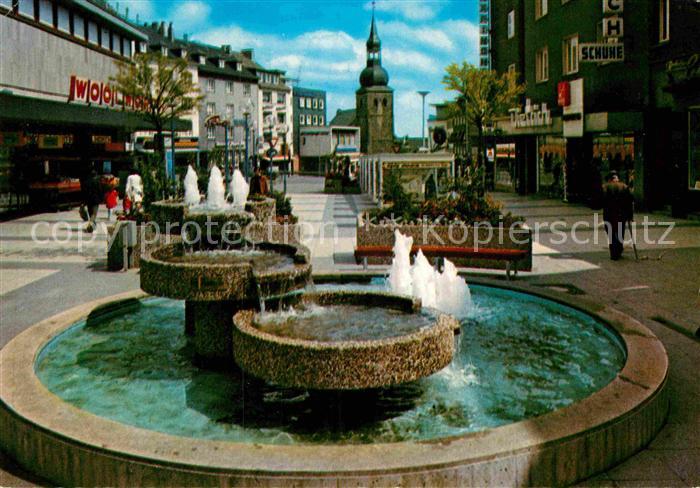 Remscheid Alleestrasse mit Brunnen