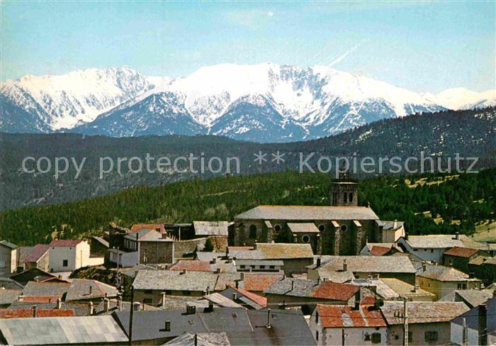 Les Angles d Argeles-Gazost Au fond le Cambre d Aze