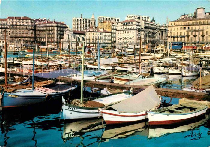 Marseilles Le Port et ses Barques de Peche
