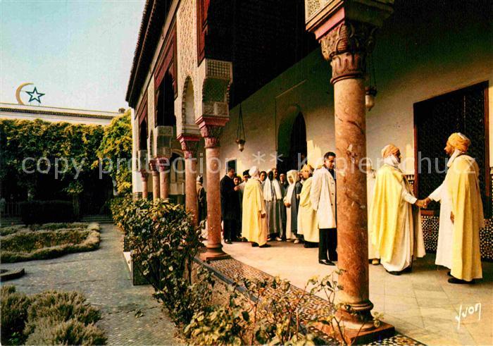 Paris Mosquee de Paris Hotes devant la salle