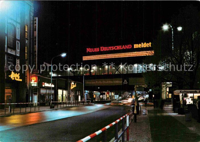 BERLIN CITY Bahnhof Friedrichstrasse bei Nacht