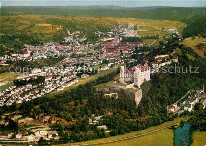 Eichstaett Oberbayern Stadt mit Willibaldsburg Fliegeraufnahme