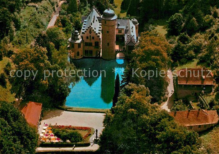 Mespelbrunn Fliegeraufnahme Schloss