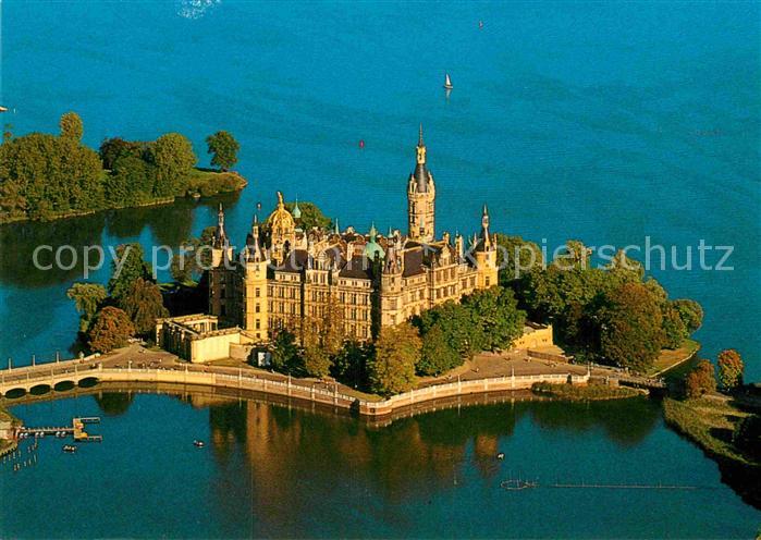 Schwerin Mecklenburg Fliegeraufnahme Schloss