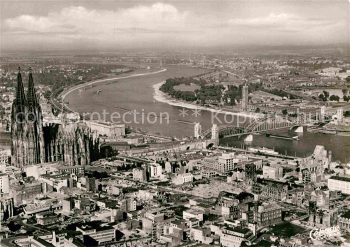 Koeln Rhein Fliegeraufnahme mit Deutzer Bruecke Dom