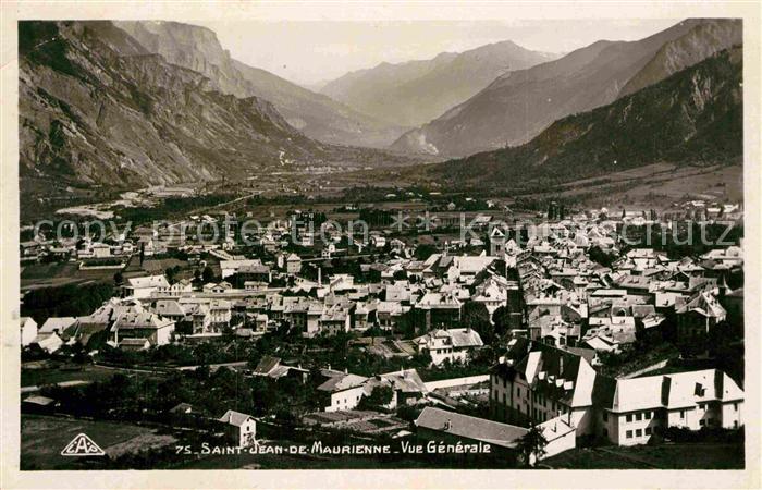 Saint-Jean-de-Maurienne Vue generale Alpes