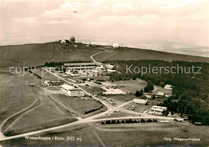Wasserkuppe Rhoen Berg der Segelflieger Fliegeraufnahme