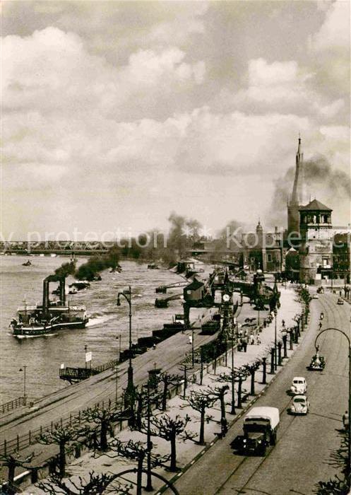 Duesseldorf Rheinufer Sankt Lambertus