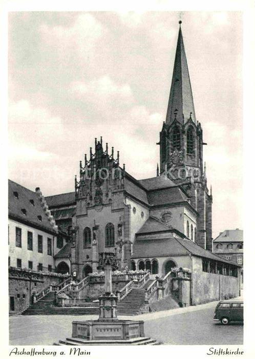 Aschaffenburg Main Stiftskirche Brunnen