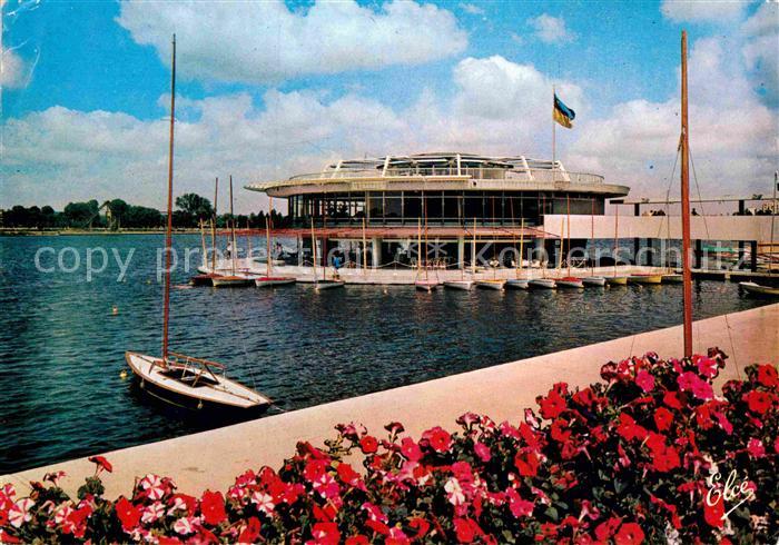 Vichy Allier Rotonde sur le Lac