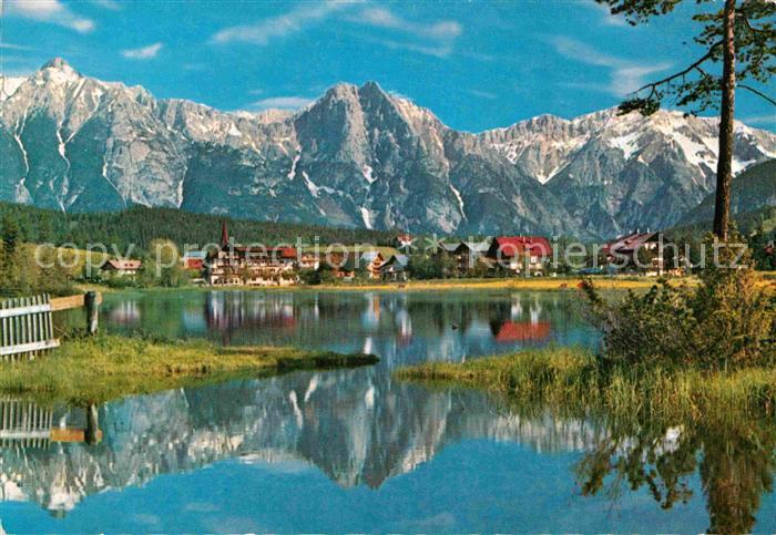 Seefeld Tirol Teilansicht Wettersteingebirge Dreitorspitze