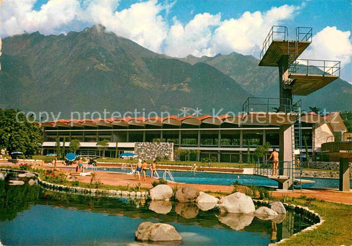 Merano Meran Thermenanlage Badezentrum Salvar Schwimmbad Sprungturm