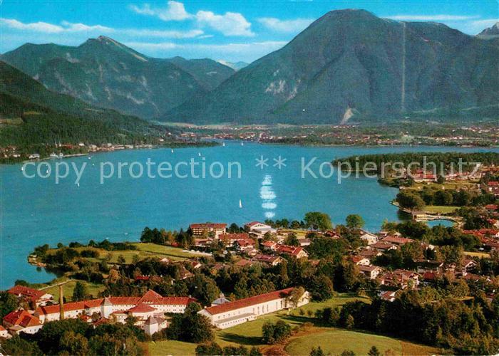 Bad Wiessee Kurort am Tegernsee mit Wallberg und Bodenschneid Mangfallgebirge Fl