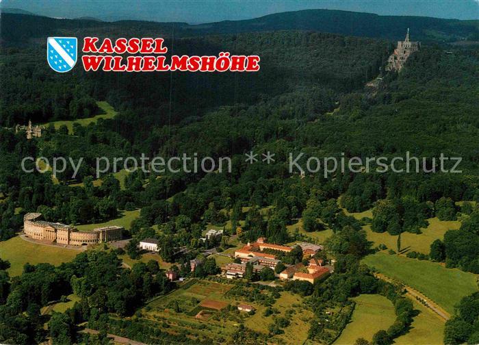 Wilhelmshoehe Kassel Bergpark mit Herkules Schloss Loewenburg Schlosshotel Flieg