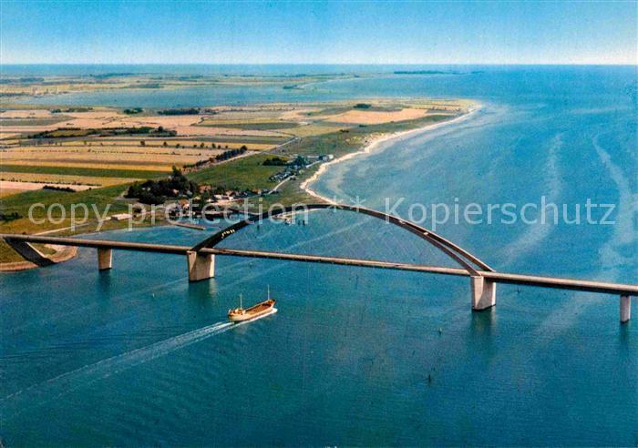 Fehmarn Fehmarnsundbruecke Fliegeraufnahme