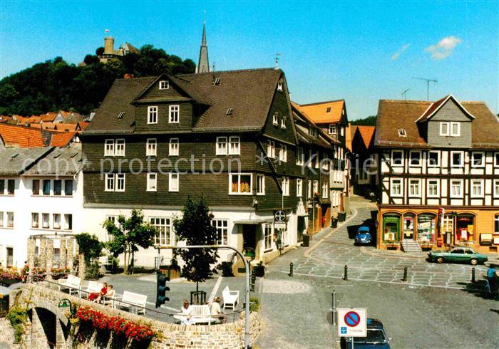 Gladenbach Lahn Hessen Ortskern Blick zum Schloss