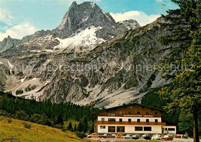 Gramaialm Alpengasthof Gramai gegen Lamsenspitze Karwendelgebirge