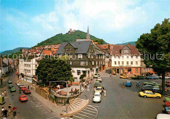 Gladenbach Lahn Hessen Marktplatz Blick zum Schloss