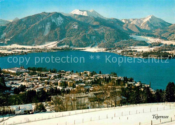 Tegernsee Winterpanorama mit Hirschberg und Kampen Bayerische Alpen