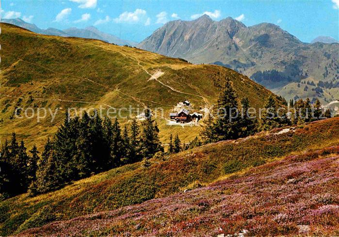 Saalbach-Hinterglemm Schoenleitenhuette mit Spielberghorn Alpen
