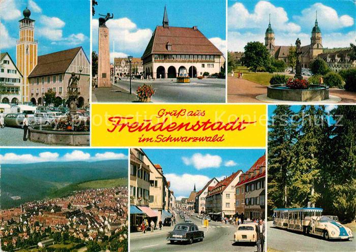 FREUDENSTADT BW Marktplatz Brunnen Denkmal Stadthaus Kirche Strassenpartie Touri