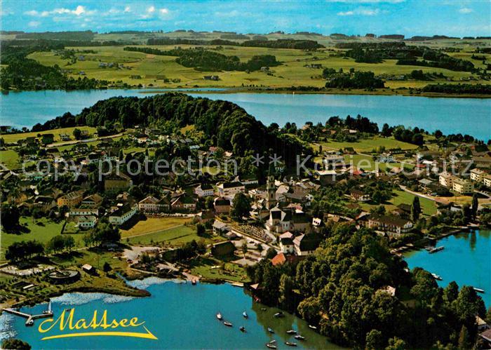 Mattsee Salzburg Fliegeraufnahme Schlossberg