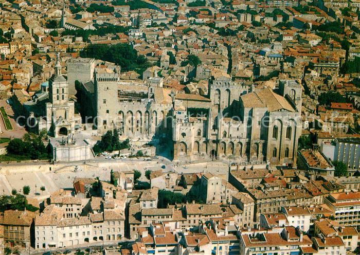 Avignon Vaucluse Notre-Dame-des-Doms Palais des Papes